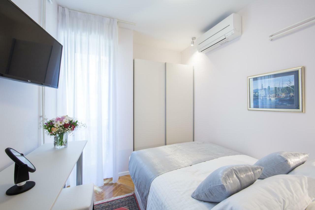 Melody M Apartment With Private Pool Split Buitenkant foto